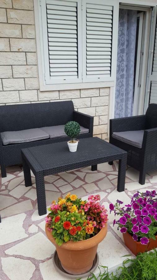 דירות Kaštela Apartman Luly מראה חיצוני תמונה