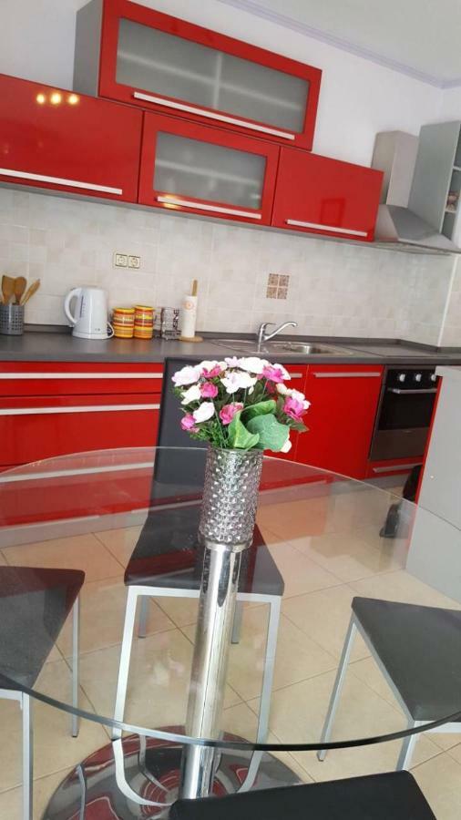 דירות Kaštela Apartman Luly מראה חיצוני תמונה