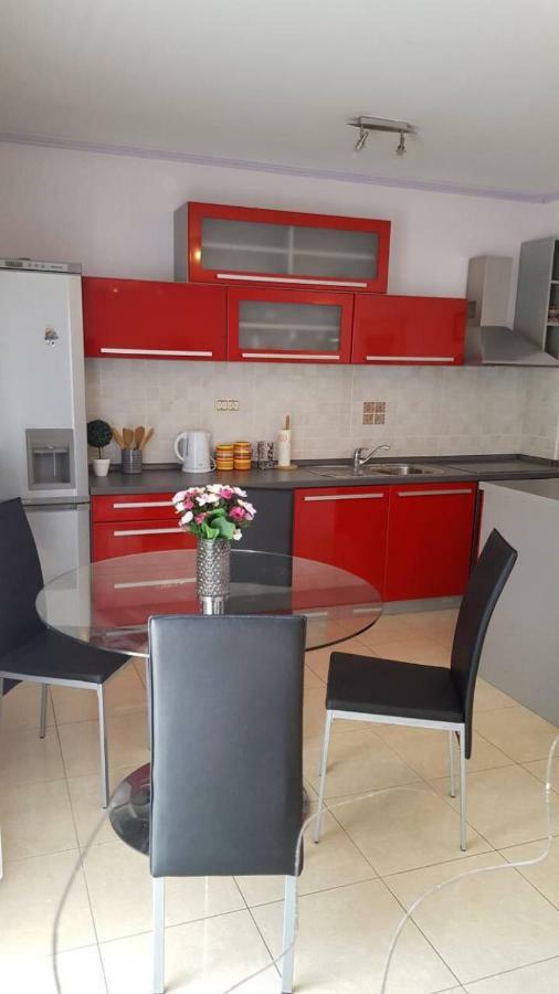 דירות Kaštela Apartman Luly מראה חיצוני תמונה