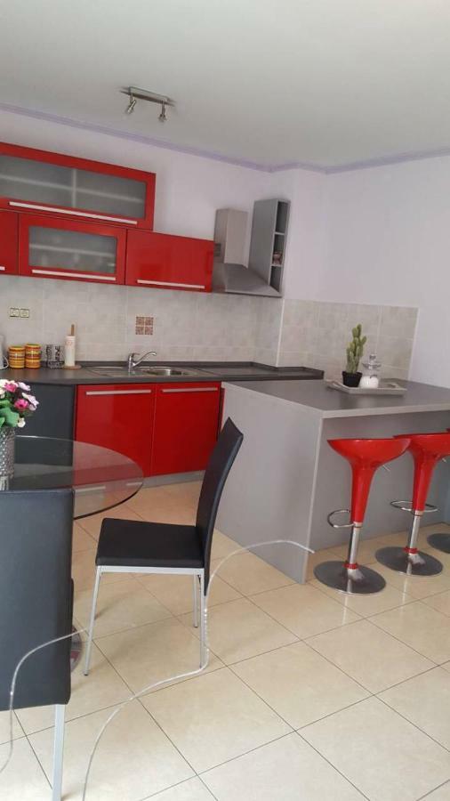 דירות Kaštela Apartman Luly מראה חיצוני תמונה
